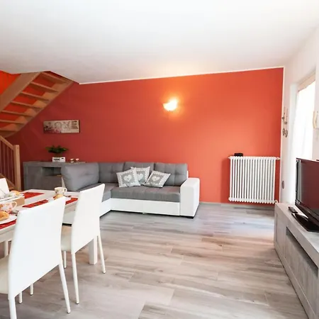 Holiday home Casa Gaia *